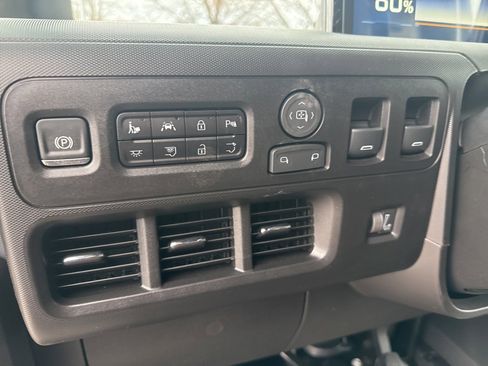 New 2025 Chevrolet Brightdrop 400 w/ Battery Pack, Max Range image 10