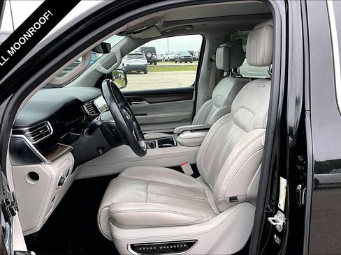Used 2022 Jeep Grand Wagoneer Series I AWD/4WD image 25