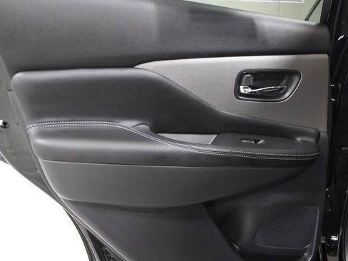 Used 2024 Nissan Murano SL image 23