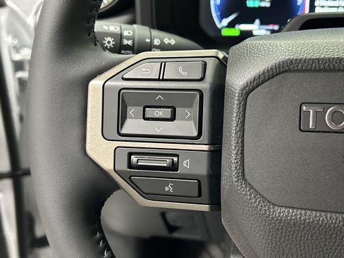 Used 2025 Toyota Land Cruiser AWD/4WD image 19