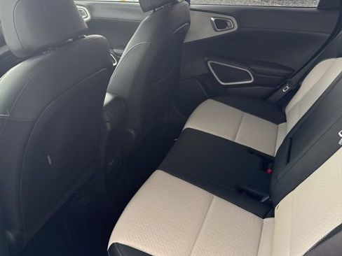 Certified 2023 Kia Soul GT-Line image 8