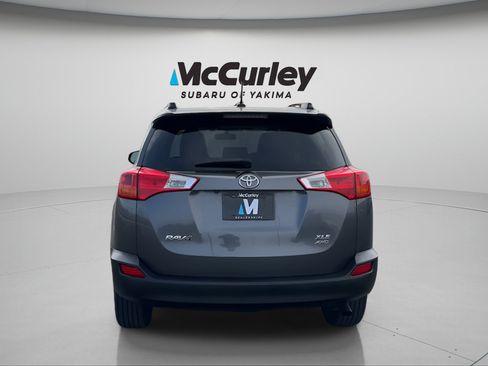 Used 2015 Toyota RAV4 XLE AWD/4WD image 5