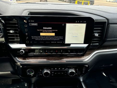 Used 2024 GMC Sierra 1500 Elevation w/ LPO, Elevation Black Package image 18