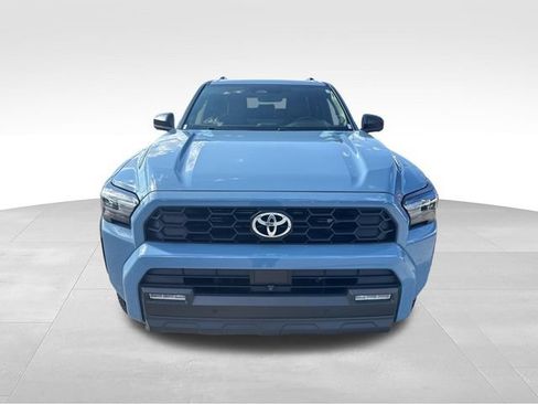 Used 2025 Toyota 4Runner TRD Off-Road Premium AWD/4WD image 8