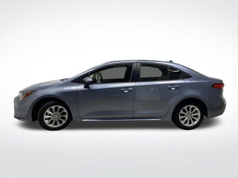 Used 2020 Toyota Corolla LE image 10