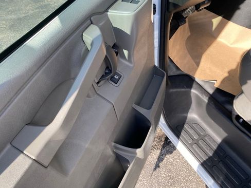 New 2025 Chevrolet Express 3500 w/ Power Convenience Package image 9