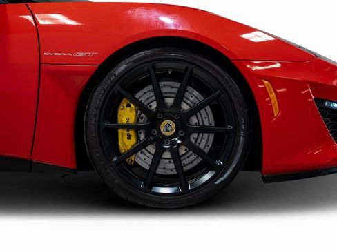 Used 2020 Lotus Evora image 22
