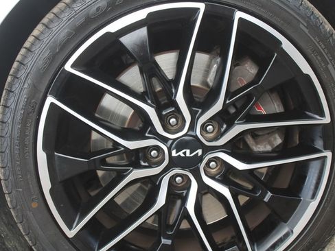 Used 2023 Kia K5 GT FWD image 17