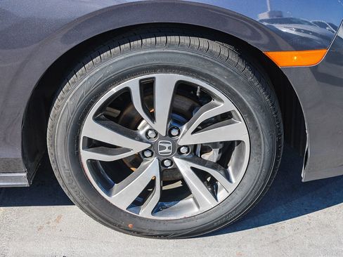 Used 2023 Honda Odyssey Touring image 11