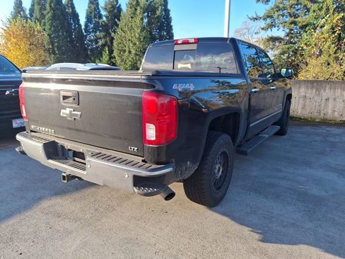 Used 2016 Chevrolet Silverado 1500 LTZ w/ LTZ Plus Package image 7