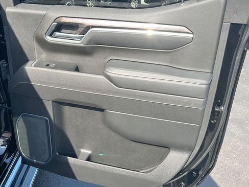 Used 2025 Chevrolet Silverado 1500 LTZ w/ LTZ Convenience Package II image 25