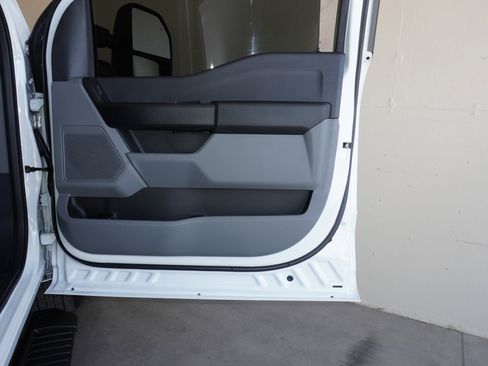 New 2026 Ford F350 XL w/ XL Driver Assist Package RWD image 42