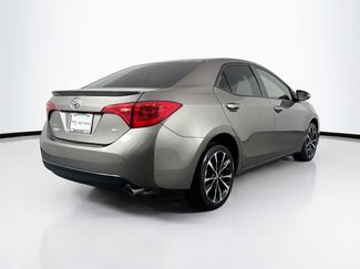 Used 2017 Toyota Corolla SE FWD video 2