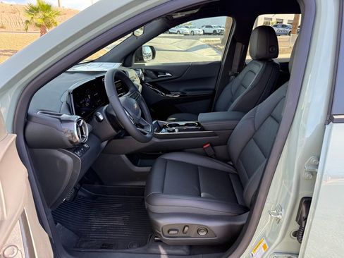 New 2026 Chevrolet Equinox LT w/ Convenience Package II image 10