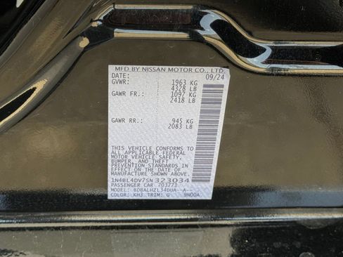 Used 2025 Nissan Altima 2.5 SV FWD image 28