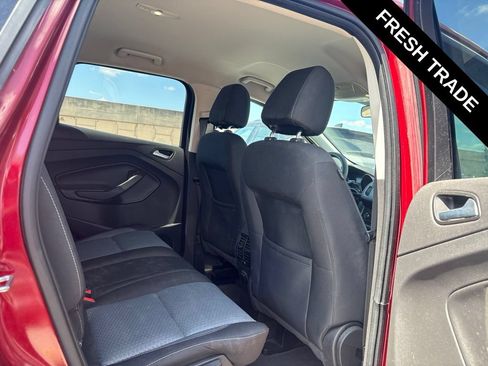 Used 2017 Ford Escape SE AWD/4WD image 7