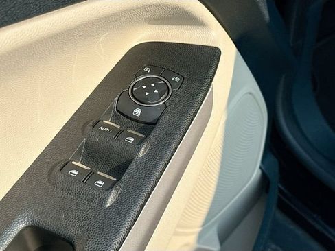 Certified 2022 Ford EcoSport S AWD/4WD image 25