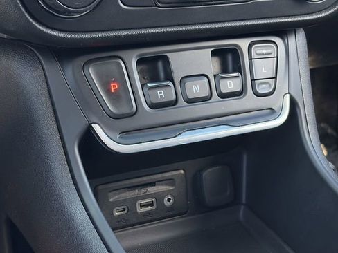 Used 2018 GMC Terrain SLT w/ Preferred Package FWD image 30