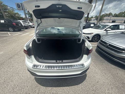 Used 2026 Volkswagen Jetta Sport FWD image 27