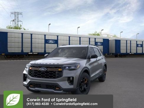 New 2026 Ford Explorer Tremor image 2