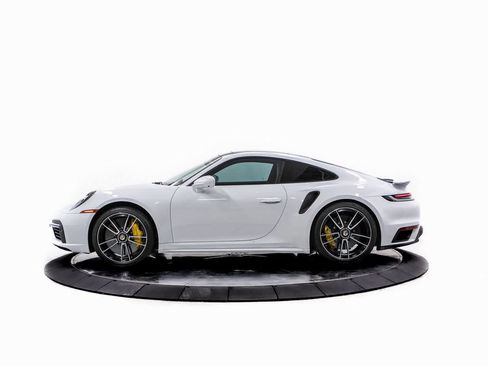 Certified 2021 Porsche 911 Turbo S image 2