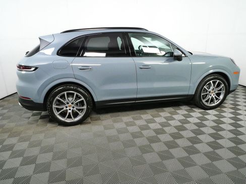 New 2026 Porsche Cayenne AWD/4WD image 28
