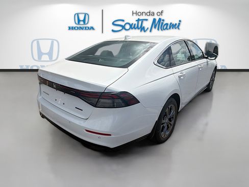 New 2026 Honda Accord EX-L image 7