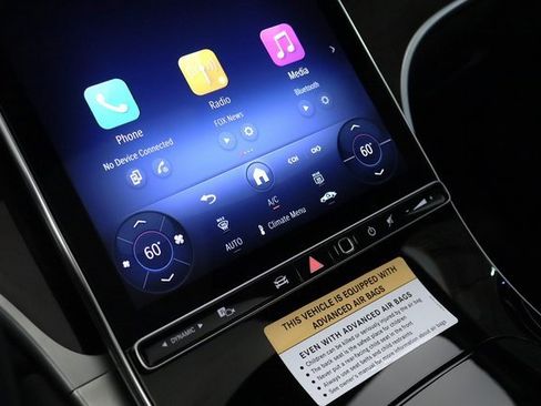 Certified 2025 Mercedes-Benz GLC 300 4MATIC image 25