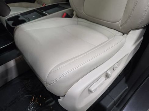 Used 2025 Honda Odyssey EX-L image 27