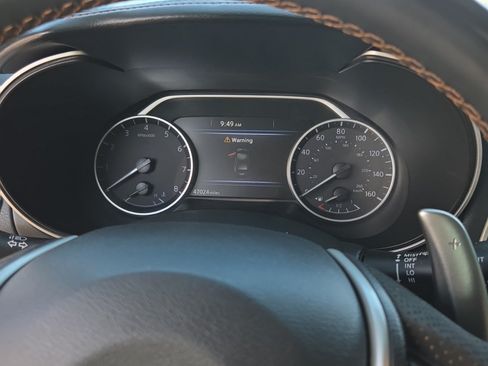 Used 2021 Nissan Maxima SR w/ Sport Mat Group FWD image 11