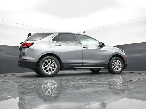 Used 2024 Chevrolet Equinox LT AWD/4WD image 57