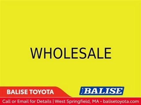 Used 2022 Toyota RAV4 LE AWD/4WD image 1