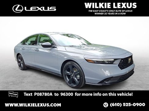 Used 2025 Honda Accord Sport image 1