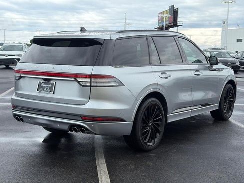 Used 2024 Lincoln Aviator Reserve w/ Equipment Group 201A AWD/4WD image 5