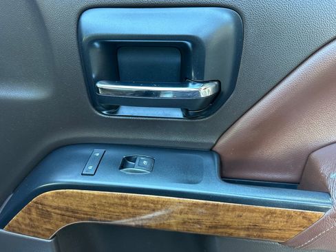 Certified 2014 Chevrolet Silverado 1500 High Country image 21