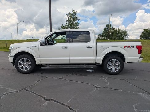 Used 2019 Ford F150 Platinum w/ Equipment Group 701A Luxury AWD/4WD image 7
