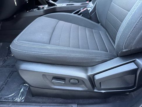Used 2019 Ford Ranger XLT w/ Equipment Group 302A Luxury AWD/4WD image 16