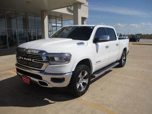 Used 2020 RAM 1500 Laramie image 2