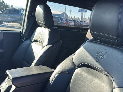 Used 2022 Ford Bronco Badlands image 17