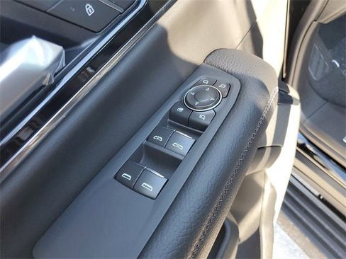 New 2026 GMC Yukon XL Denali w/ Sun & Power Step Package image 18