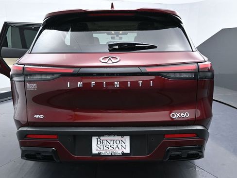 Used 2023 INFINITI QX60 Luxe AWD/4WD image 10