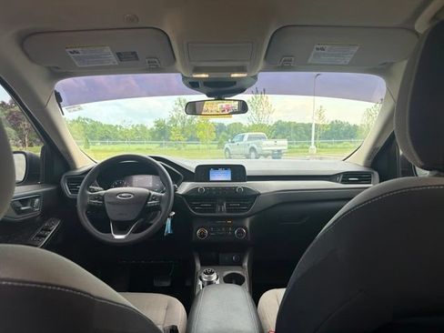 Used 2020 Ford Escape S AWD/4WD image 15