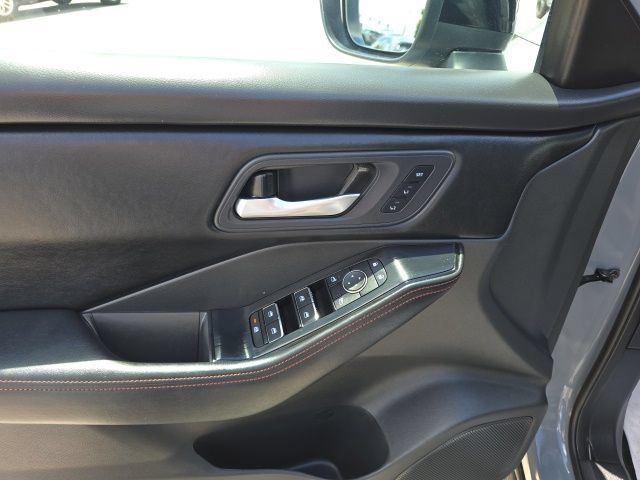Used 2025 Nissan Rogue SV w/ Rock Creek Premium Package AWD/4WD image 12