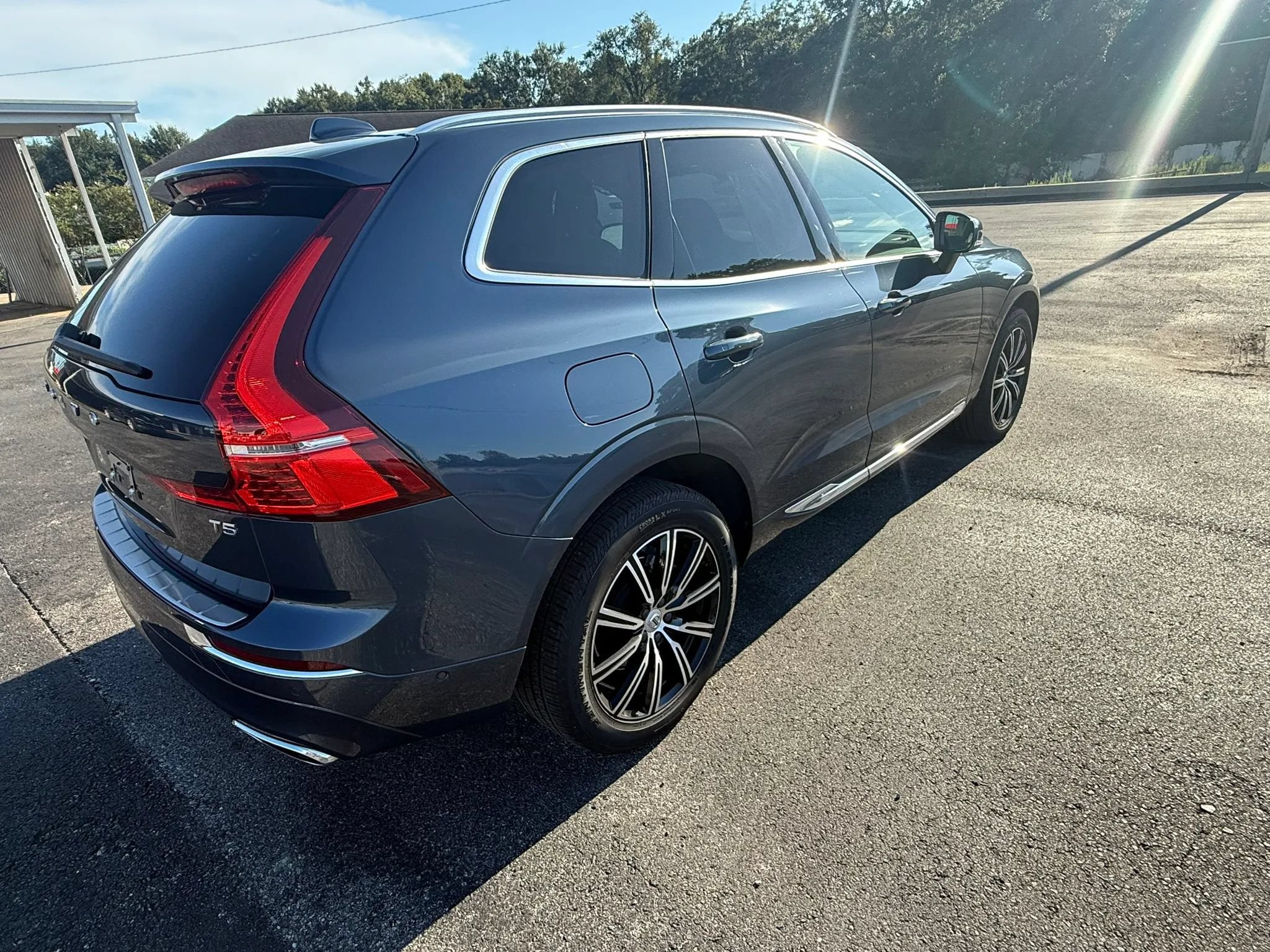 Used 2021 Volvo XC60 T5 Inscription w/ Advanced Package FWD image 5