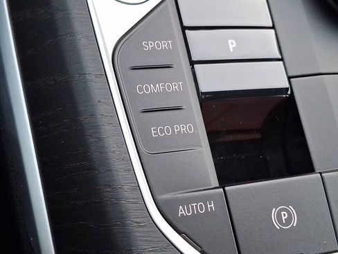 Certified 2024 BMW M340i xDrive w/ Premium Package image 22