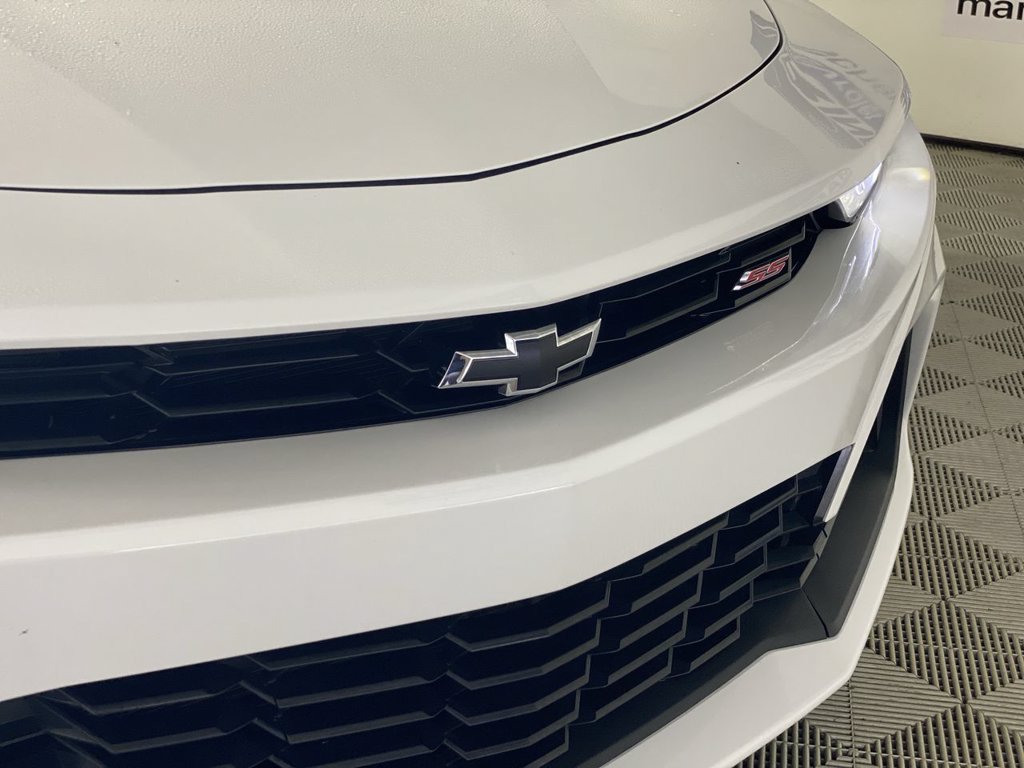 Used 2020 Chevrolet Camaro SS RWD image 36