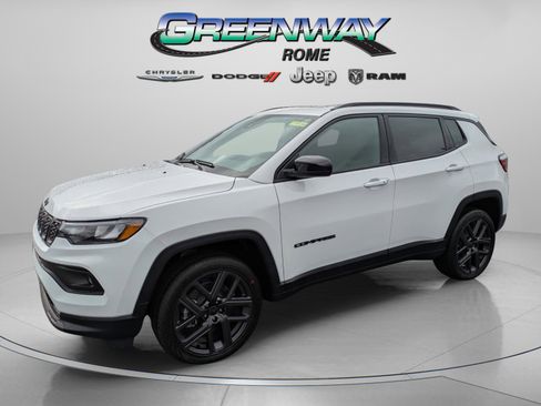 New 2026 Jeep Compass Latitude w/ Sun and Sound Group AWD/4WD image 4