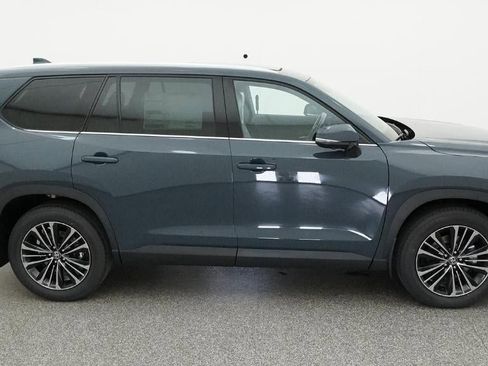 New 2026 Toyota Grand Highlander AWD Hybrid image 11