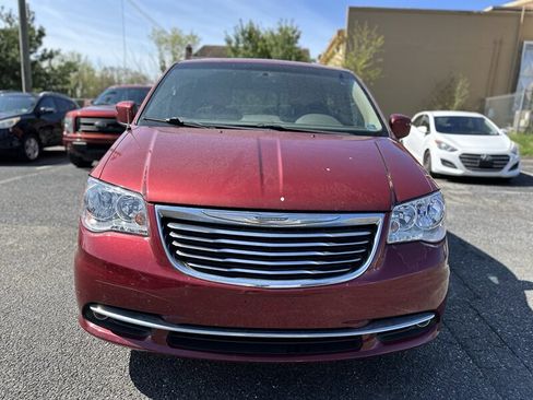 Used 2012 Chrysler Town & Country Touring w/ Entertainment Group #1 image 2