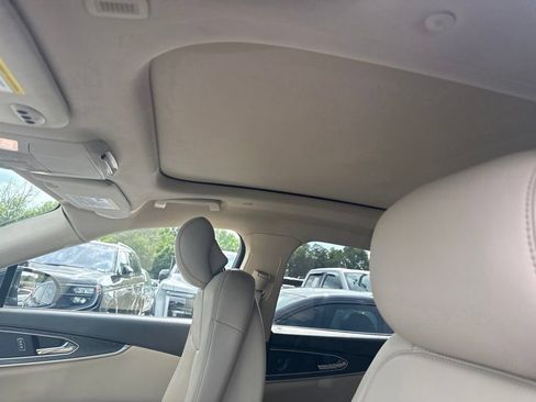 Used 2019 Lincoln Nautilus Reserve AWD/4WD image 4